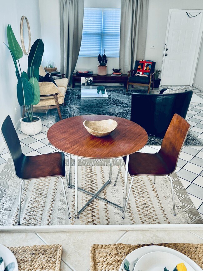 Photo - 707 2nd Ave S