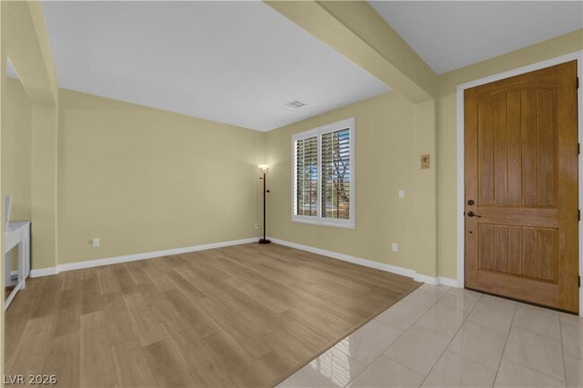 Photo - 608 Highland Bluff Way