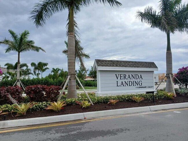 Photo - 519 Rivergrass St