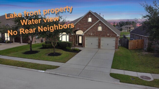 Photo - 2823 Woodland Glen Ln