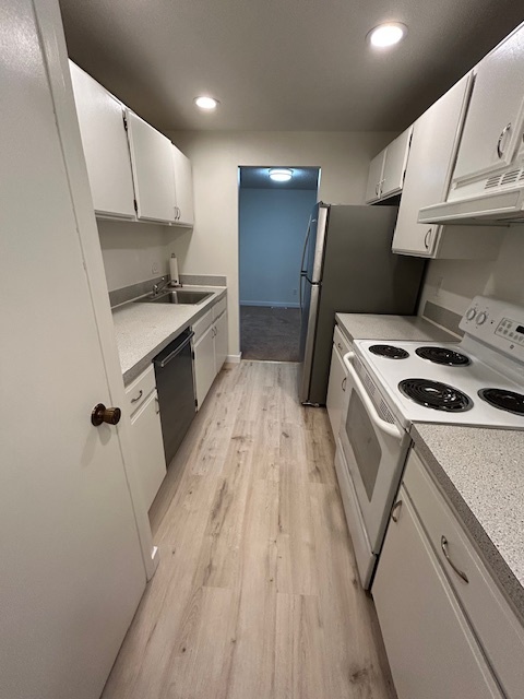 Newly Updated Unit - 1420 154th Ave NE Unidad 4605 Rental