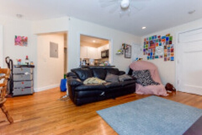 Photo - HOT BROOKLINE LISTING!!!