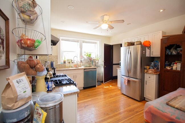 Photo - 55 Franklin St Unit 1