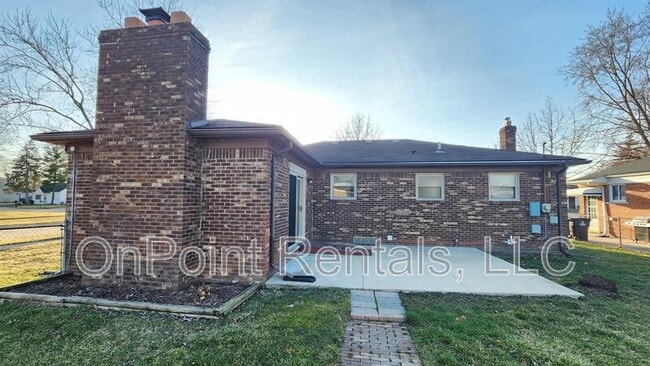 Photo - 7510 Cardwell St