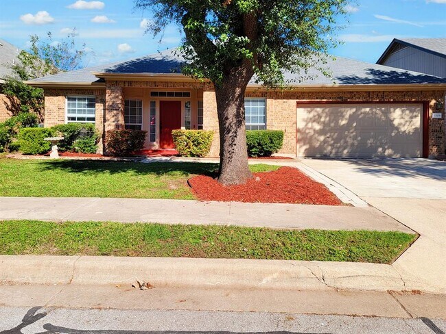 Photo - 1508 Natural Bridge Ln
