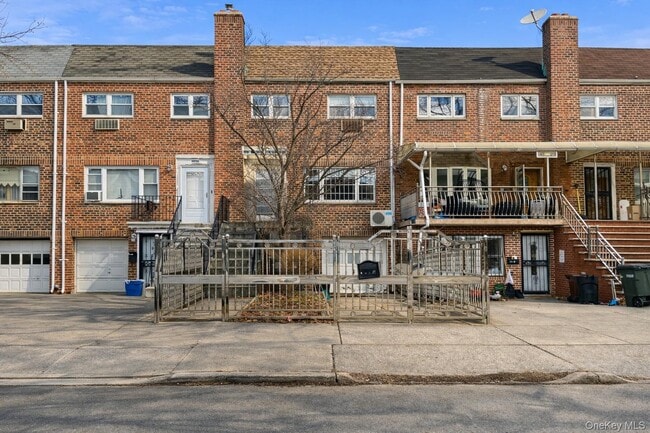 Building Photo - 147-27 76th Rd