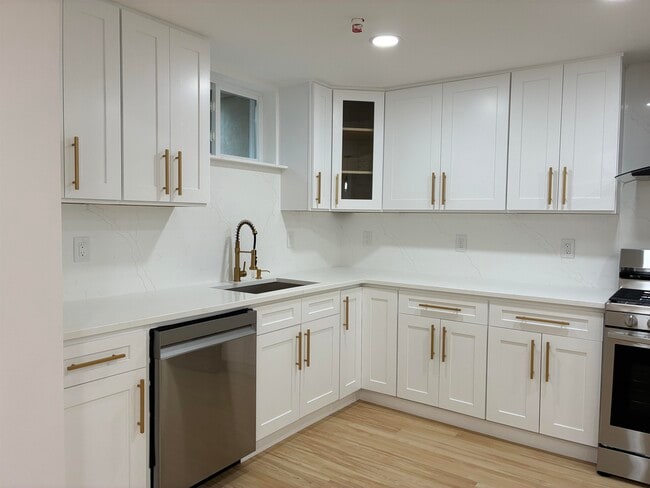 Photo - 716 11th St Unit 1