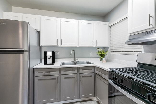 Sun Plaza apartments — community photo