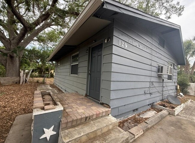 Photo - 129 N Pompano Ave