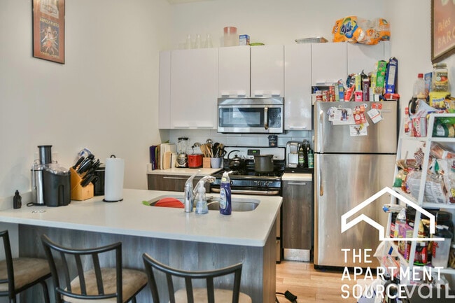 Photo - 2700 W North Ave