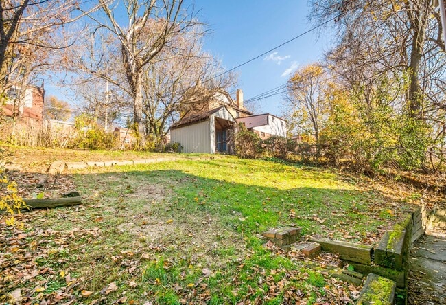 Photo - AVAILABLE JULY 1ST! ABSOLUTELY GORGEOUS & RENOVATED 2 bedroom in CASTLE SHANNON!