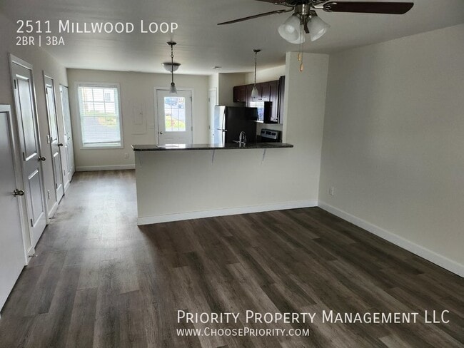 Photo - 2511 Millwood Loop