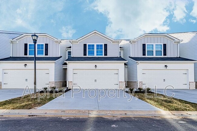 Photo - 47 Centimeters Dr Townhome