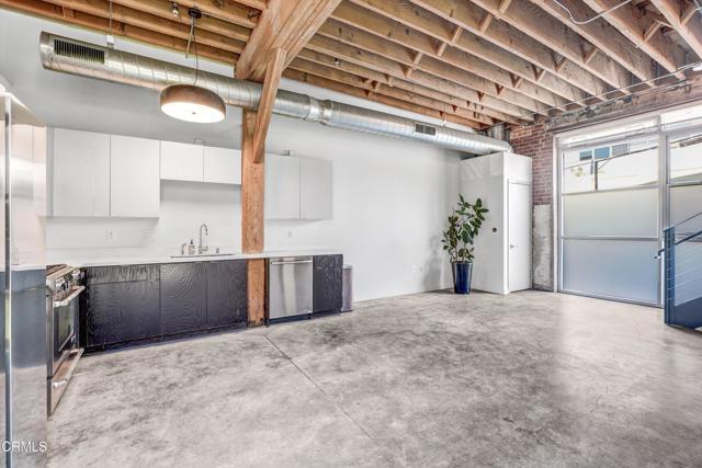 Photo - 527 Molino St Unidad 111