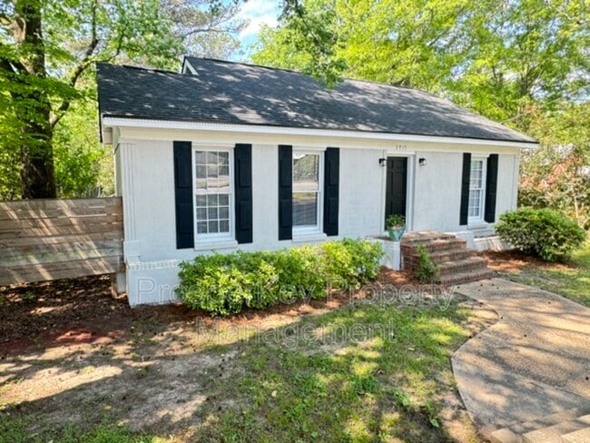 Photo - 3915 Woodruff Rd