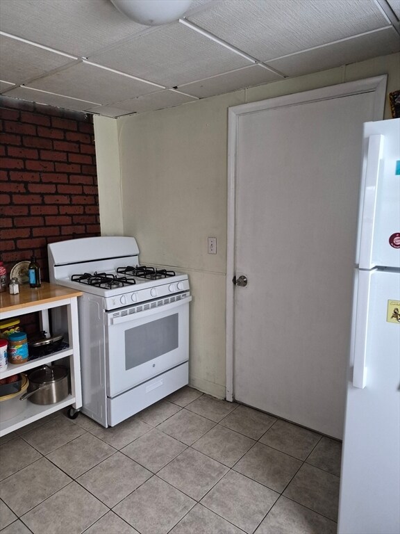 Photo - 367 McGrath Hwy Unit 1