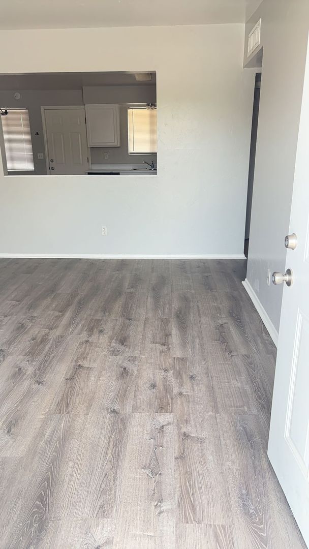 Photo - Beautiful 3 bedroom, 2 bath townhouse available