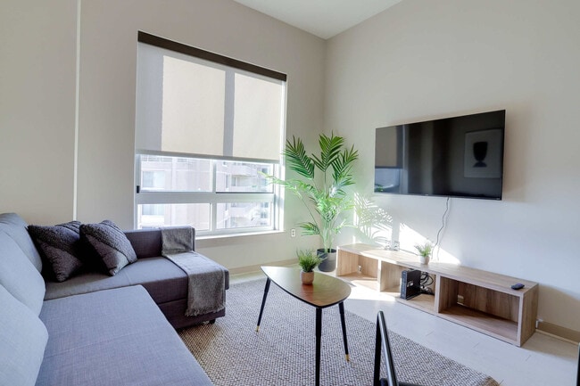 Photo - 22202 18th St S Unidad FL11-ID1022350P