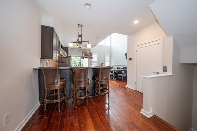 Photo - 601 Poplar St