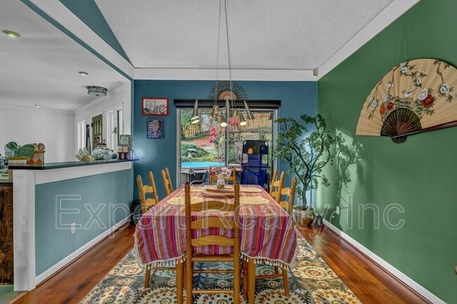 Photo - 373 Laredo Dr