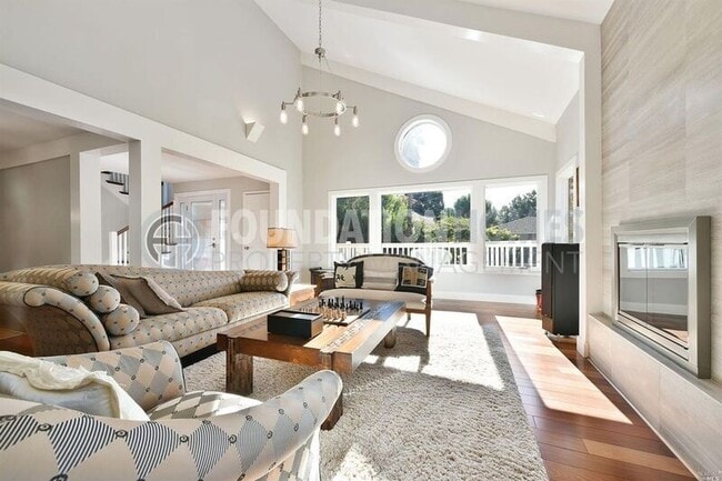 Photo - 52 Paseo Mirasol