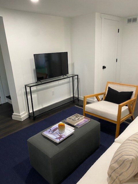 Photo - 2216 E Roanoke St