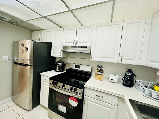 Photo - 17530 NW 68th Ave Unit C4012