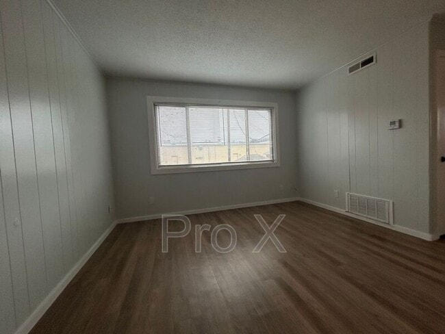 Photo - 969 W Holly St Unidad 969 W Holly St Apt 5