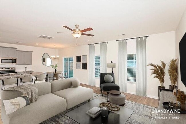 Photo - 331 Redmoss Dr