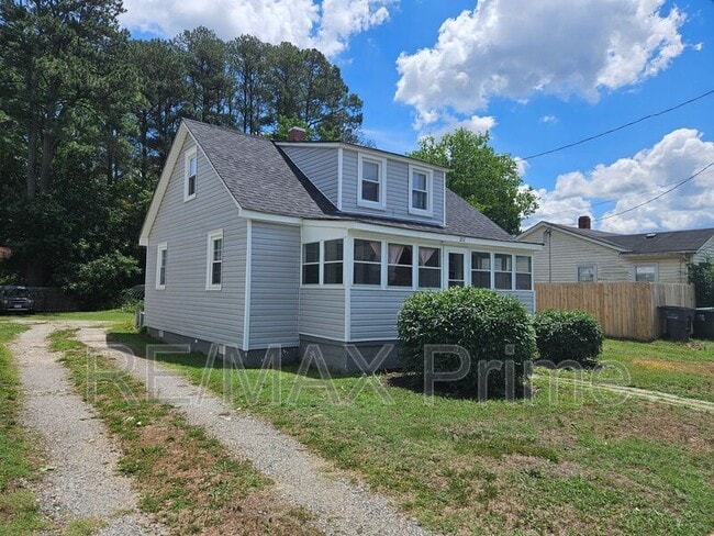 Photo - 212 Middle St