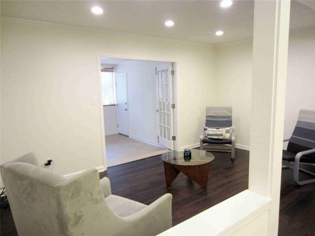 Photo - 11 Cantey Pl NW