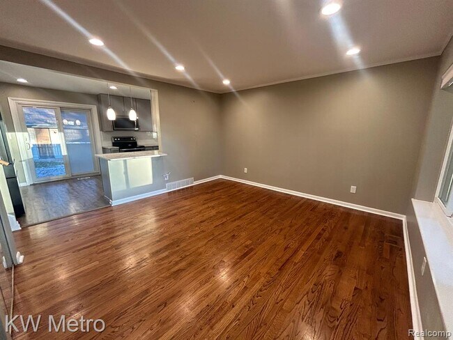 Photo - 1210 Kenilworth Pl