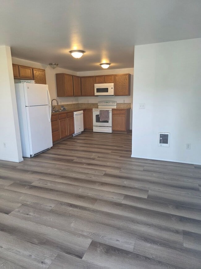 Photo - 2 bed 1 bath duplex in the country with pa...