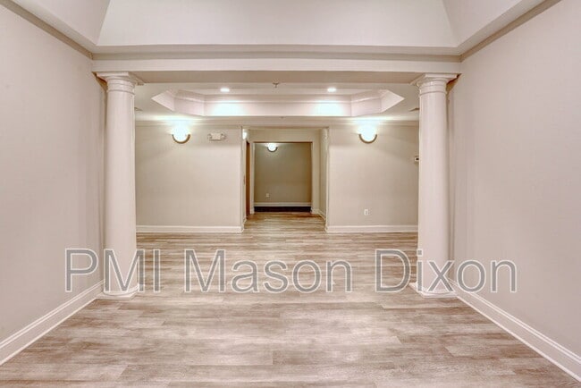Photo - 5920 Great Star Dr Unit 204