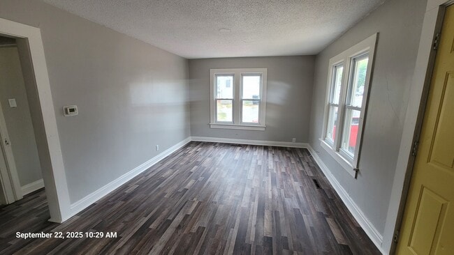 Photo - 408 Polk Ave