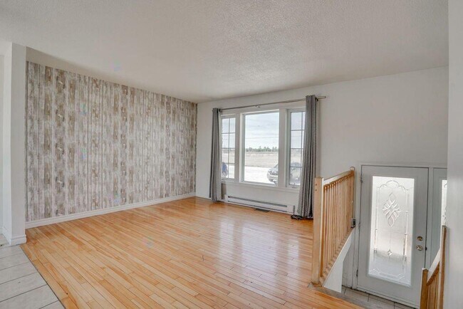 Photo - 736 Av. Gatineau