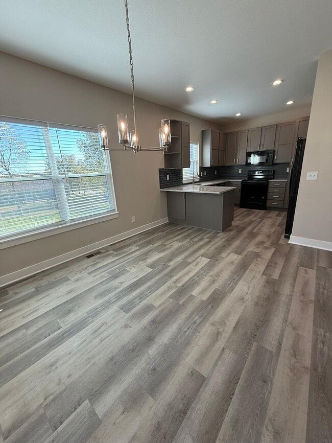 Photo - 8531 Kickapoo St