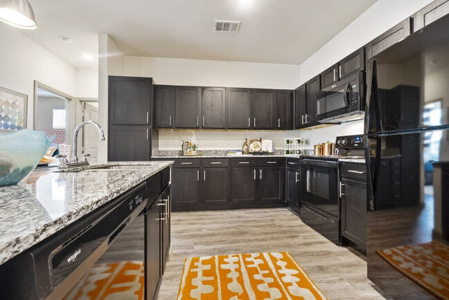 Photo - Spyglass Of Ennis