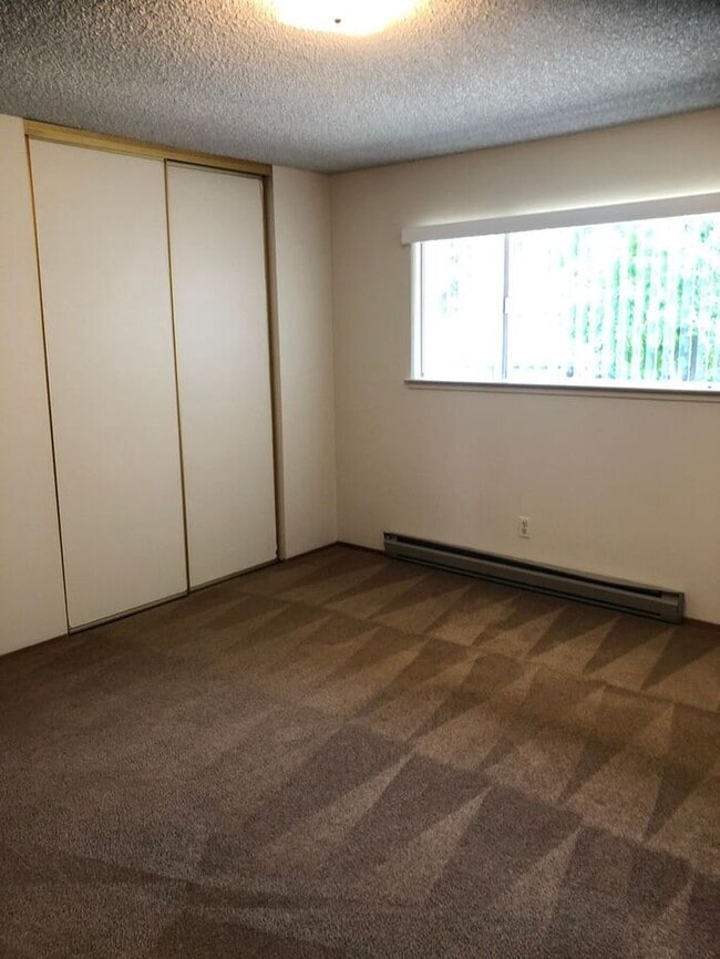 Photo - Lower level one bedroom apartment for rent...