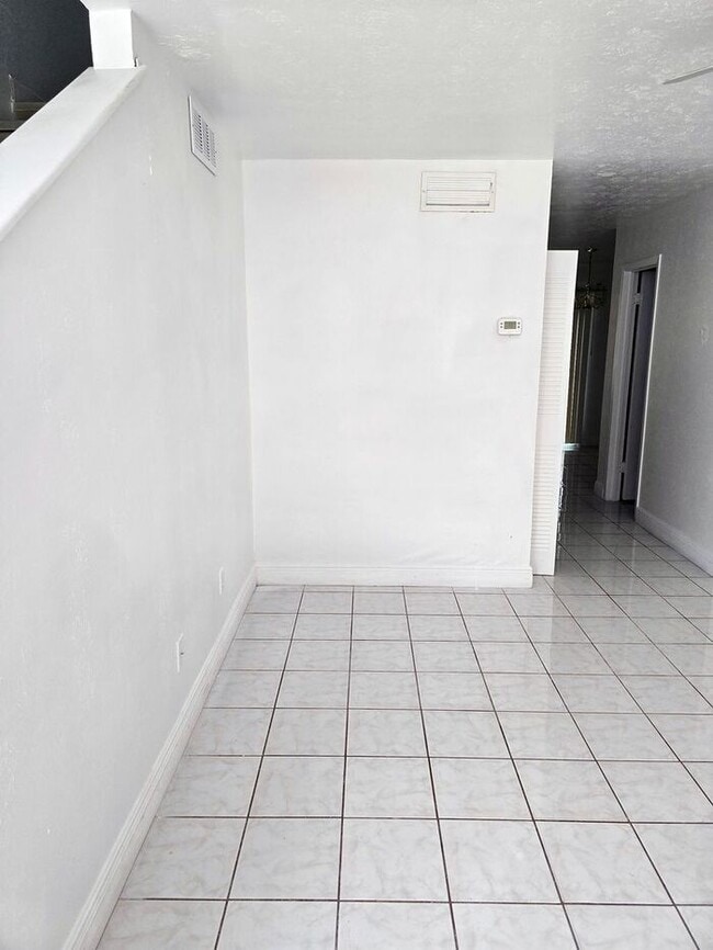 Photo - Large Two bedrooms with a cover patio