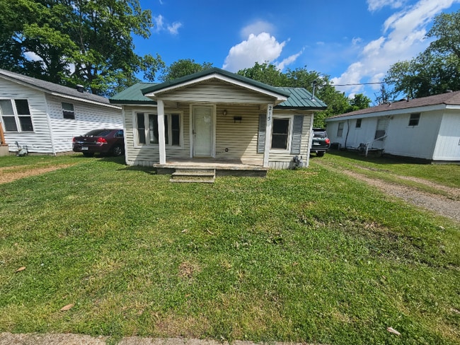 Photo - 215 Alfalfa Ave House