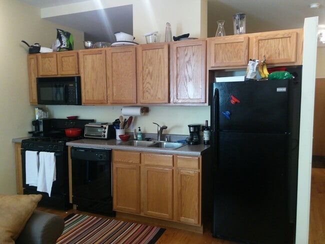 Building Photo - 208 W Washington St Unit 2103