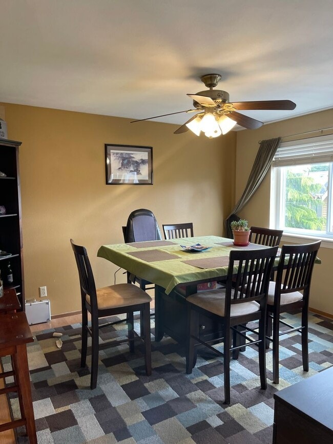 Photo - Bright & Spacious Top-Floor Condo in Greenwood! Unit 6