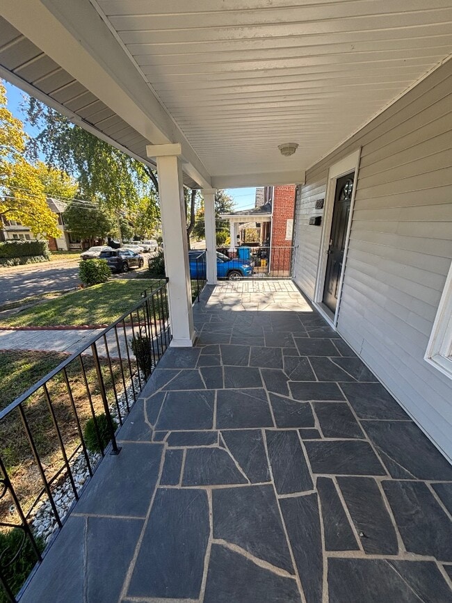 Photo - 1515 8th St SE