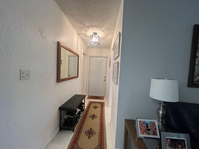 Photo - 8916 Rheims Rd