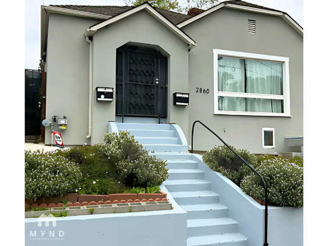 Building Photo - 2860 Montana St Rental