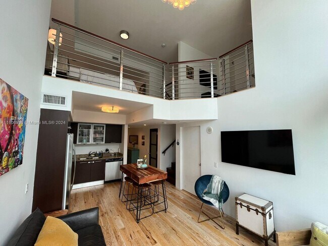 Photo - 41 SE 5th St Unidad 1410