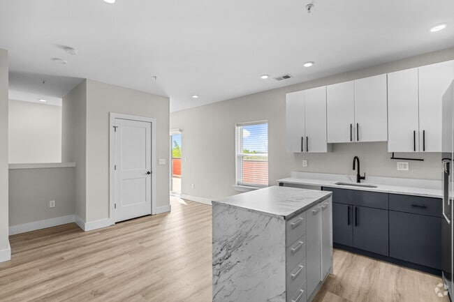 2BR, 1.5BA - 789SF - Dining, Living Room