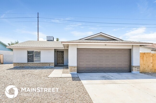 Building Photo - 7007 W Pasadena Ave