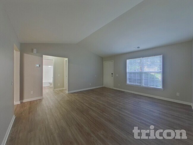 Photo - 5411 Peachwood Dr